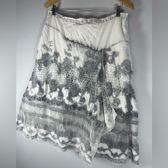 Soft Surroundings Lace Eyelet Lace Asymmetrical Layered Skirt XL Petite - Picture 2 of 7